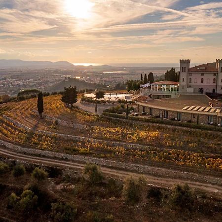 Castello Bonaria Wine & Spa Resort Кампилья-Мариттима Экстерьер фото