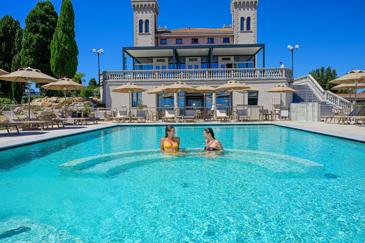 Castello Bonaria Wine & Spa Resort Кампилья-Мариттима Экстерьер фото