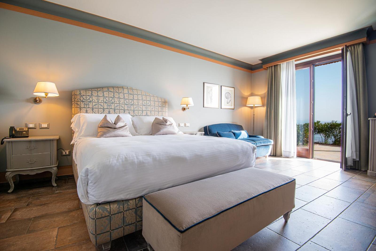 Castello Bonaria Wine & Spa Resort Кампилья-Мариттима Экстерьер фото