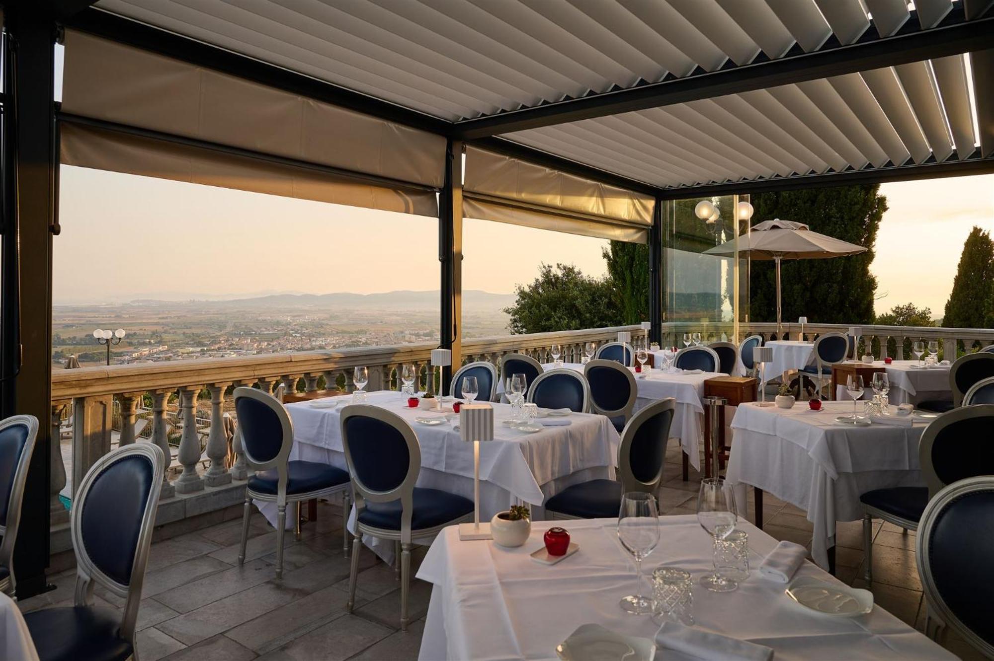 Castello Bonaria Wine & Spa Resort Кампилья-Мариттима Экстерьер фото